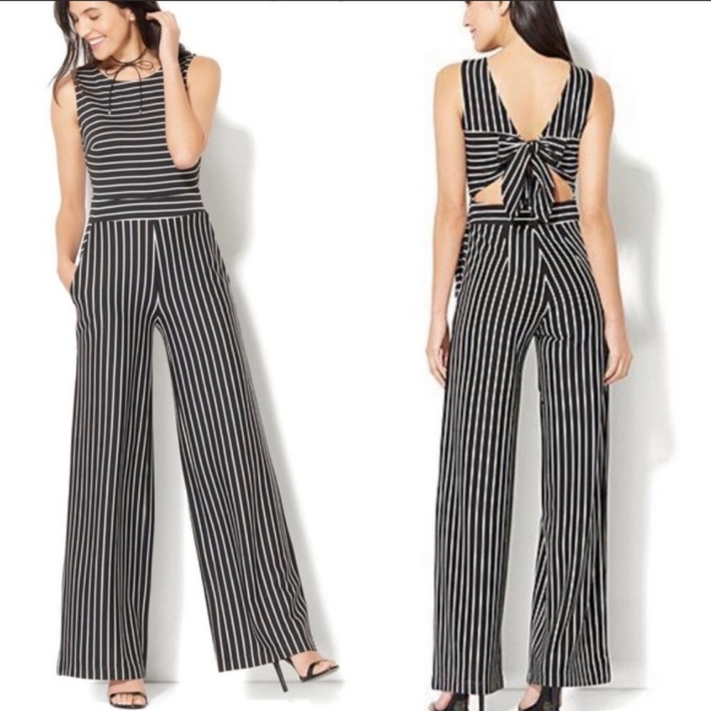 NAVY BLUE STRIPED OPEN BACK BOW TIE WIDE LEG JUMPSUIT